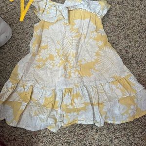Girls dress